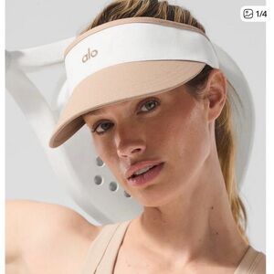 ALO Yoga colorblock visor
